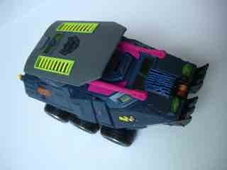 Hasbro Transformers Botcon Clench Action Figure