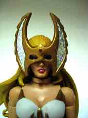 Mattel Masters of the Universe Classics She-Ra Action Figure