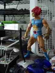 Mezco Toyz ThunderCats Lion-O Mega Scale Action Figure