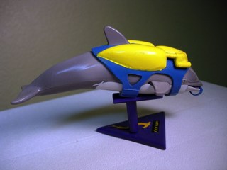 Playmates seaQuest DSV Darwin the Dolphin Action Figure