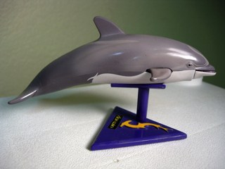 Playmates seaQuest DSV Darwin the Dolphin Action Figure