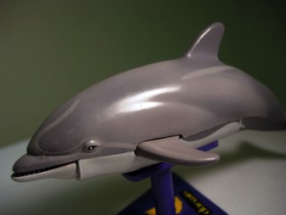 Playmates seaQuest DSV Darwin the Dolphin Action Figure