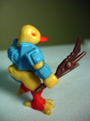 Hasbro Battle Beasts Run Amuck Duck Action Figure