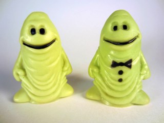 Pineapple Ind. Glow Ghost Baggs Collectible Figure