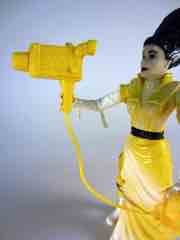 Playmates Teenage Mutant Ninja Turtles Bride of Frankenstein April Action Figure