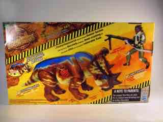 Hasbro Jurassic Park Pachyrhinosaurus Clash Action Figure Set