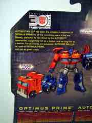 Hasbro Transformers Generations 30th Anniversary Optimus Prime with Autobot Roller Action Figure