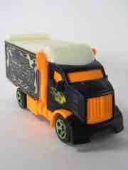 Mattel Hot Wheels Hiway Hauler Die-Cast Metal Vehicle