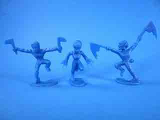 Blip Toys Battle Warriors Ninjas vs. Robots Mini-Figures Tube