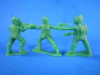 Blip Toys Battle Warriors Monsters vs. Military Mini-Figures Tube