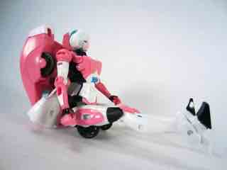 Hasbro Transformers Generations Thrilling 30 Arcee Action Figure