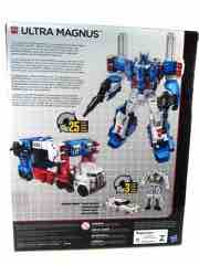 Hasbro Transformers Generations Combiner Wars Ultra Magnus Action Figure