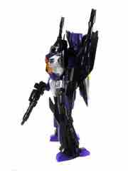 Hasbro Transformers Generations Combiner Wars Skywarp Action Figure