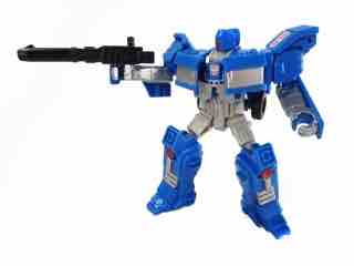 Hasbro Transformers Generations Combiner Wars Autobot Pipes Action Figure