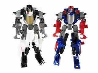 Hasbro Transformers Generations Combiner Wars Protectobot Groove Action Figure