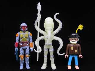 The Outer Space Men, LLC Outer Space Men Cosmic Radiation Astro-Nautilus Action Figure