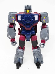 Hasbro Transformers Generations Titans Return Decepticon Quake Action Figure