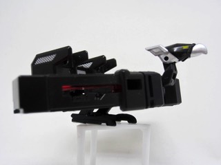 Hasbro Transformers Generations Titans Return Laserbeak Action Figure