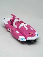 Hasbro Transformers Generations Titans Return Arcee Action Figure