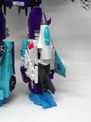 Transformers Generations Power of the Primes Dreadwind Action Figure