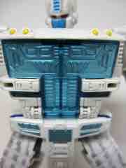 Transformers Generations War for Cybertron Siege Ultra Magnus Action Figure