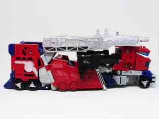 Transformers Generations War for Cybertron Siege Galaxy Upgrade Optimus Prime Action Figure