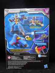 Transformers Generations War for Cybertron Siege Thundercracker Action Figure