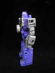 Transformers Generations War for Cybertron Siege Refraktor Action Figure