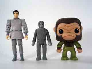 Bif Bang Pow! The Twilight Zone Gremlin Action Figure