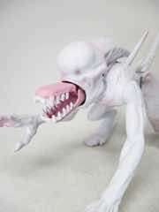 Aliens Classics Series Neomorph Alien Action Figure