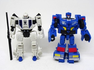 Transformers Generations Power of the Primes Battletrap Action Figure