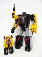 Transformers Generations War for Cybertron Earthrise Deluxe Ironworks Action Figure