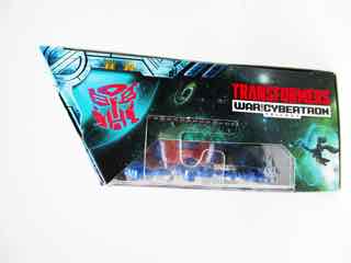 Hasbro Transformers Generations War for Cybertron Earthrise Deluxe Smokescreen Action Figure