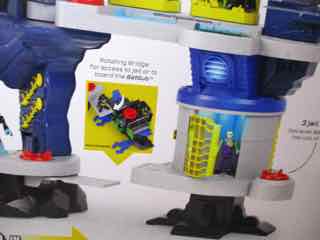 Fisher-Price Imaginext DC Super Friends Surround Sound Batcave Playset