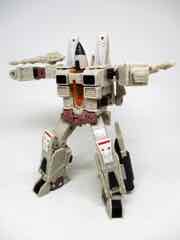 Transformers Generations War for Cybertron Trilogy Selects Decepticon Sandstorm Action Figure