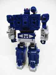 Transformers Generations War for Cybertron Trilogy Soundwave with Laserbeak and Ravage Action Figure