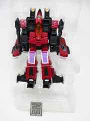 Hasbro Transformers Generations War for Cybertron Earthrise Deluxe Thrust Action Figure