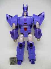 Hasbro Transformers Generations War for Cybertron Kingdom Voyager Cyclonus Action Figure