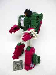 Hasbro Transformers Generations Retro Headmasters Deluxe Skullcruncher Action Figure