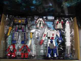 Transformers Generations War for Cybertron Trilogy Galactic Odyssey Collection Botropolis Rescue Mission Action Figures