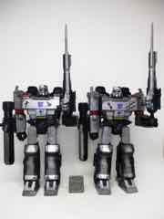 Hasbro Transformers Generations War for Cybertron Trilogy Spoilers Inside Action Figure Set (Megatron with Fossilizer Skelivore)