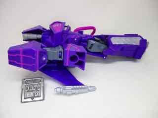 Transformers Authentics Alpha Shockwave Action Figure