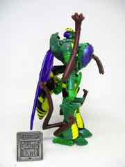 Hasbro Transformers Generations War for Cybertron Kingdom Deluxe Waspinator Action Figure