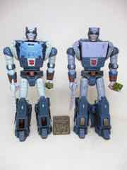 Hasbro Transformers Buzzworthy Bumblebee Studio Series 86 Deluxe Kup Action Figure