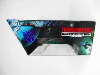 Hasbro Transformers Generations War for Cybertron Earthrise Deluxe Fasttrack Action Figure