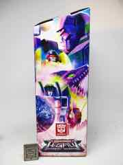 Hasbro Transformers Legacy Voyager Armada Universe Starscream Action Figure