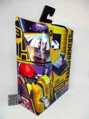 Hasbro Transformers Generations Legacy Evolution Deluxe Buzzworthy Origin Autobot Jazz Action Figure