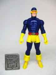 Hasbro Marvel Legends 375 Cyclops Action Figure