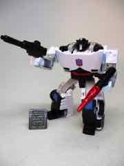 Hasbro Transformers Generations Legacy Velocitron Speedia 500 Collection Diaclone Universe Clampdown