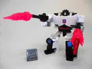 Hasbro Transformers Generations Legacy Velocitron Speedia 500 Collection Diaclone Universe Clampdown